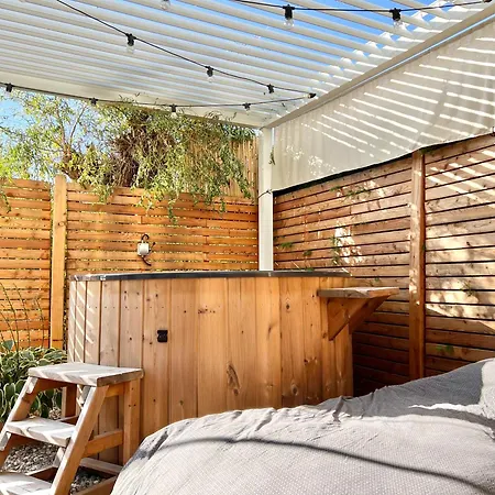 Tiny House Gaensebluemchen *